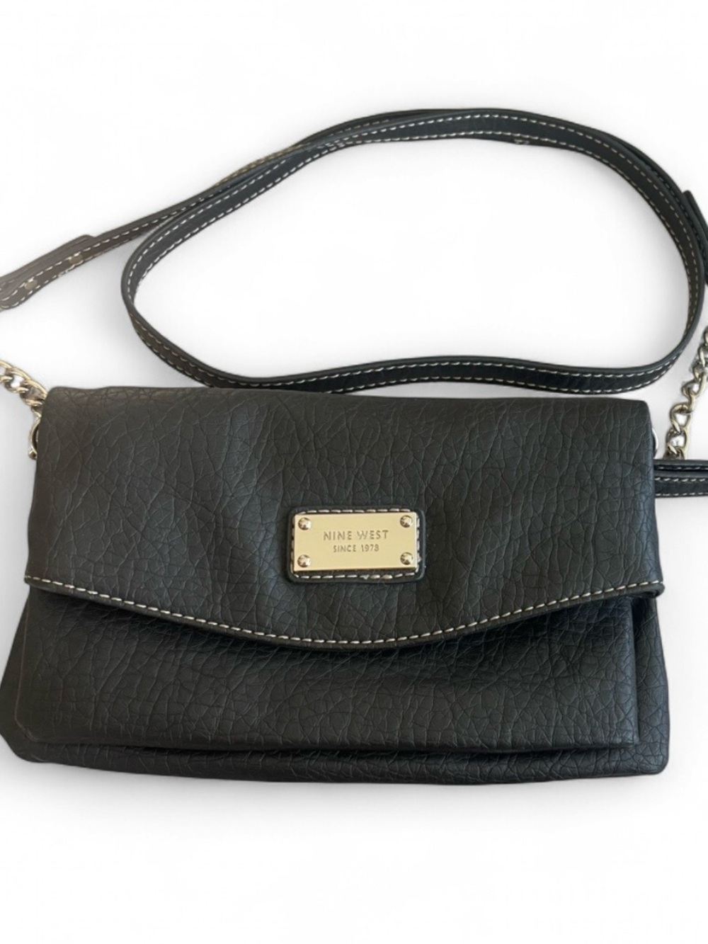 Nine West Black * Leather* Crossbody / Wristlet Wallet on Silver Chain Purse